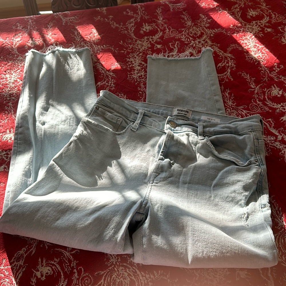 Kenzie slim fit boyfriend style denim